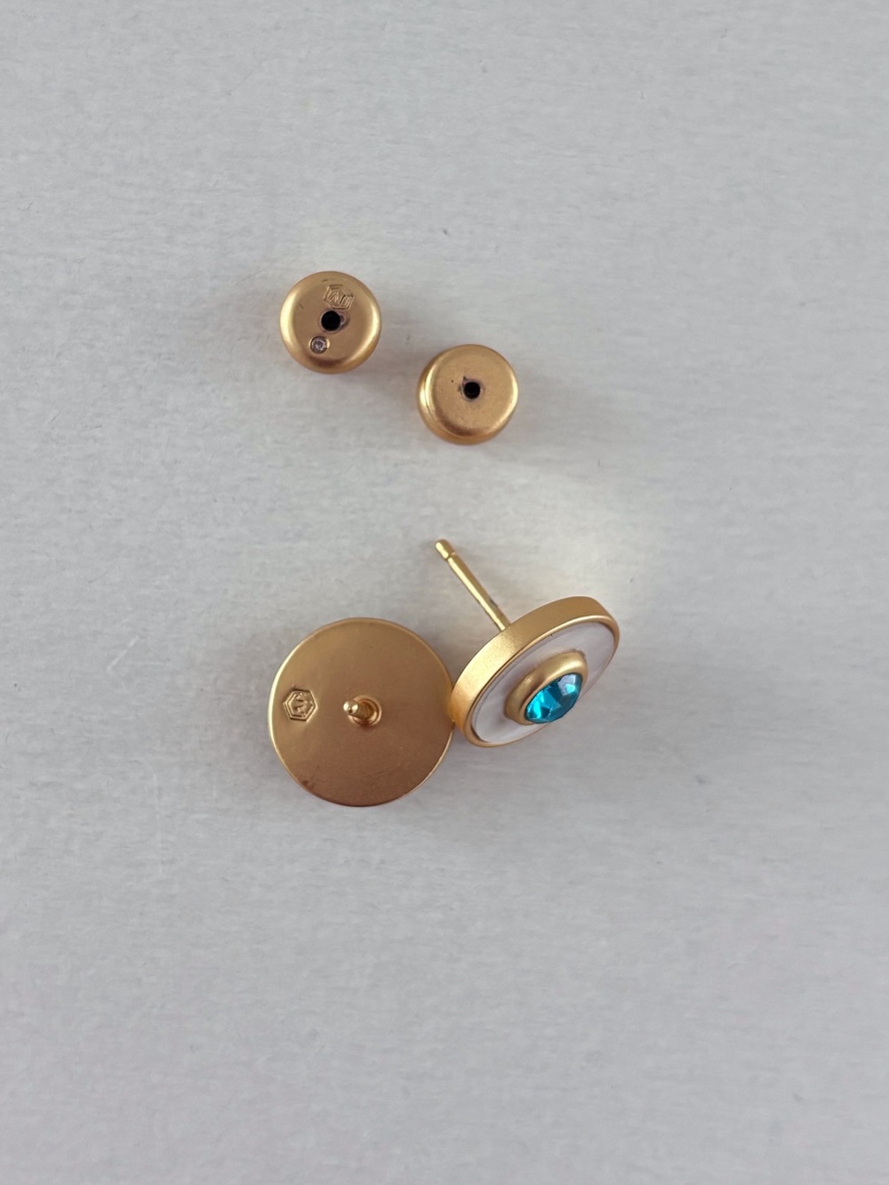 NWOT Julie Vos Colette Circle Stud Earring - Picture 4 of 4